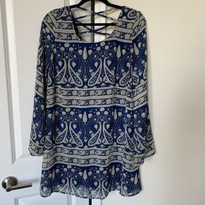 Long sleeved mini shift dress